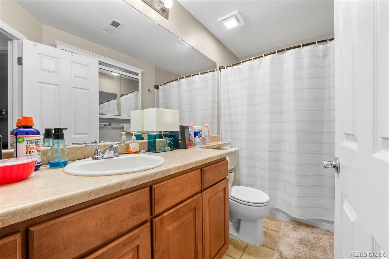 MLS Image #18 for 2720 s ireland way,aurora, Colorado