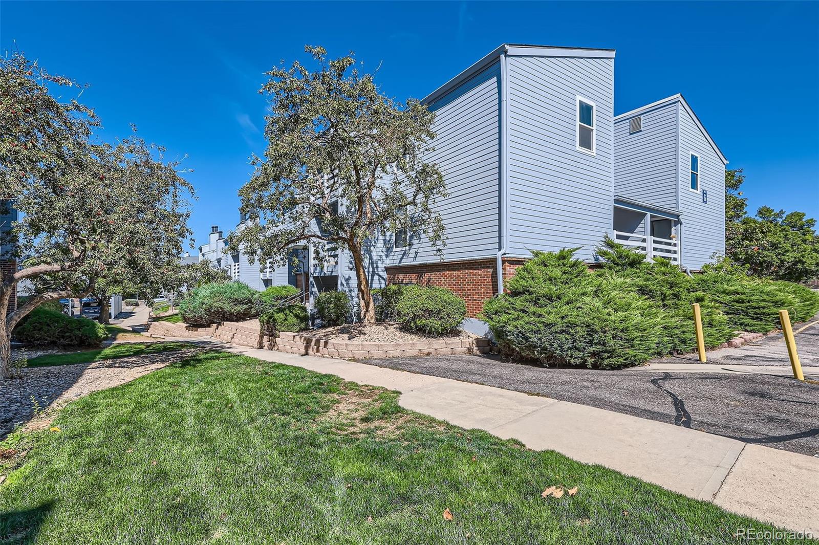 MLS Image #26 for 3141 s tamarac drive,denver, Colorado