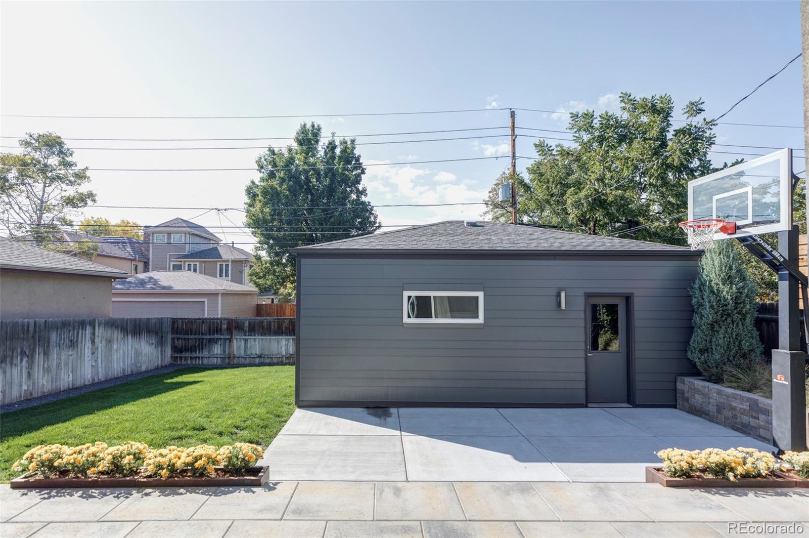 MLS Image #37 for 1465 s saint paul street,denver, Colorado