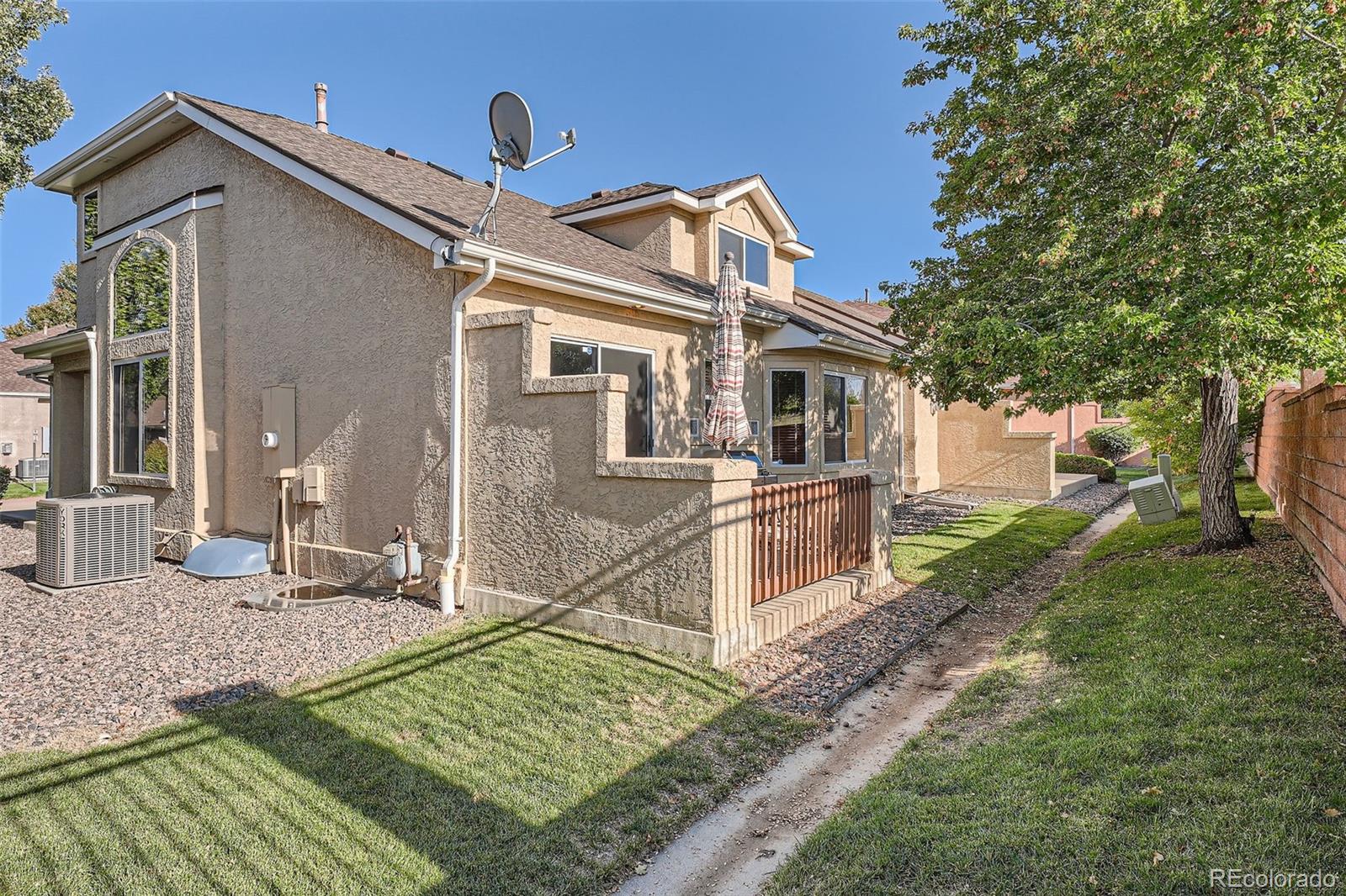 MLS Image #3 for 2417 s racine way,aurora, Colorado