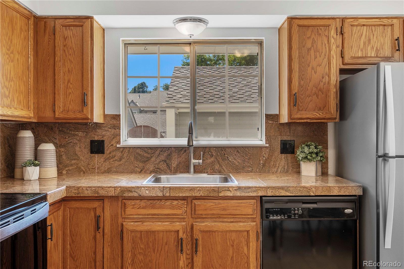 MLS Image #9 for 7069 e briarwood circle,centennial, Colorado