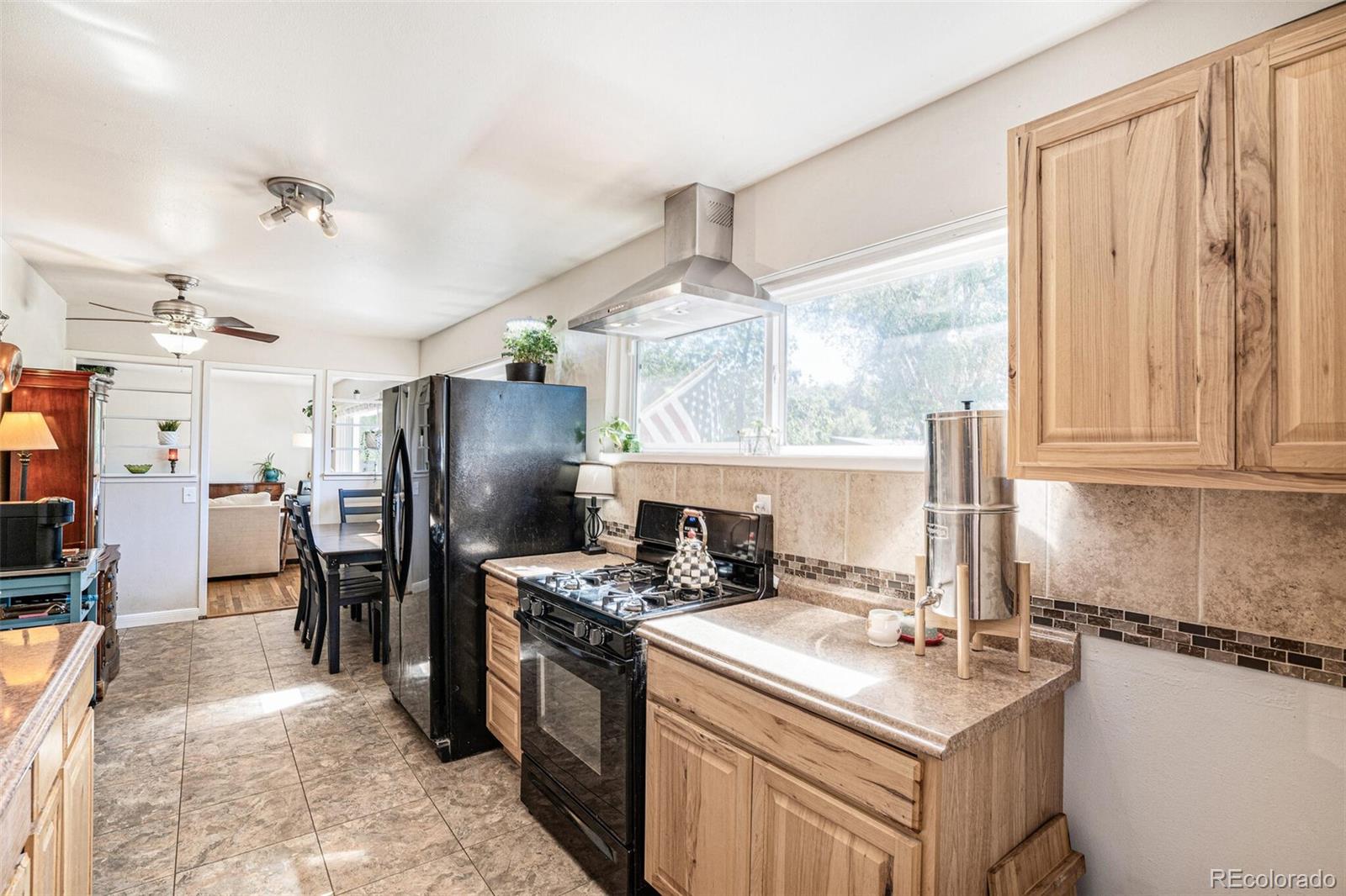 MLS Image #16 for 9135 w 49th place,arvada, Colorado