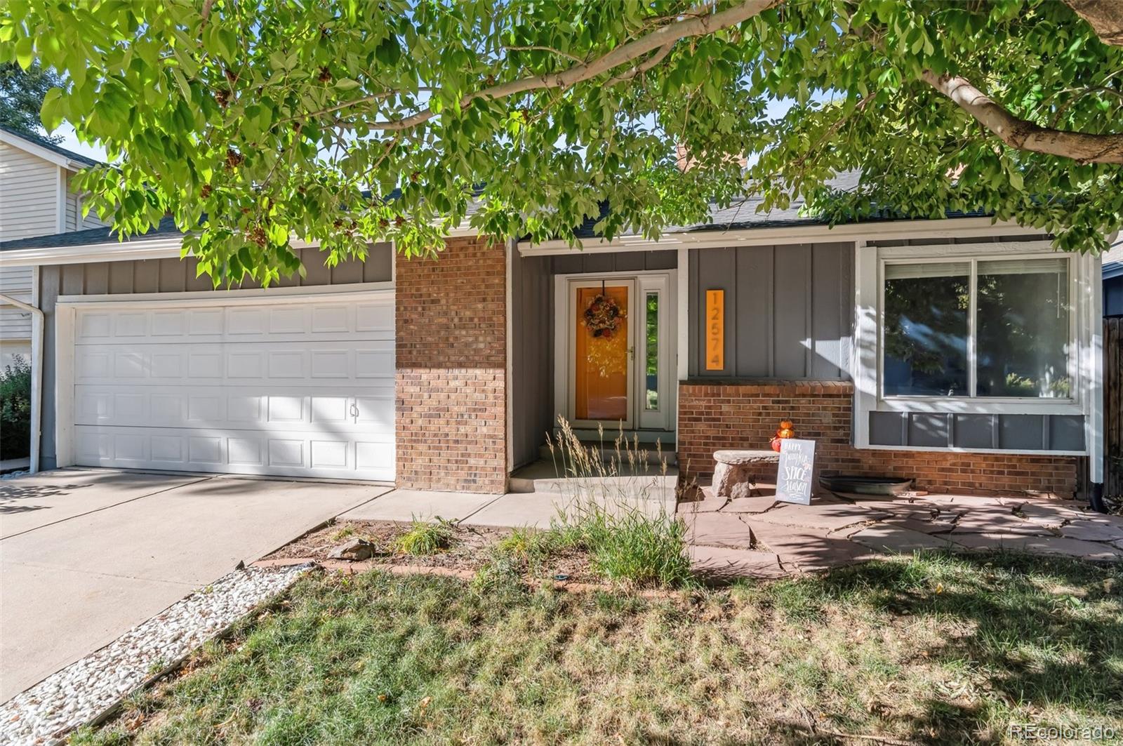 MLS Image #3 for 12574 e bates circle,aurora, Colorado