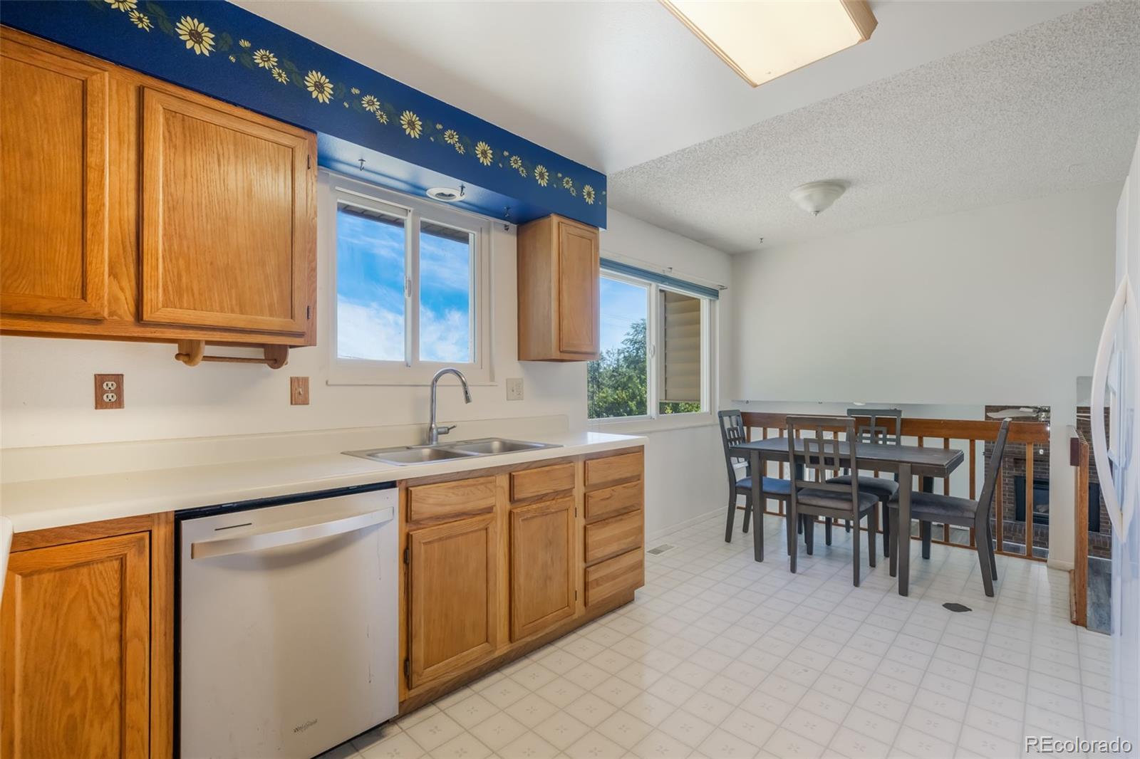 MLS Image #11 for 6855  blue river way,colorado springs, Colorado