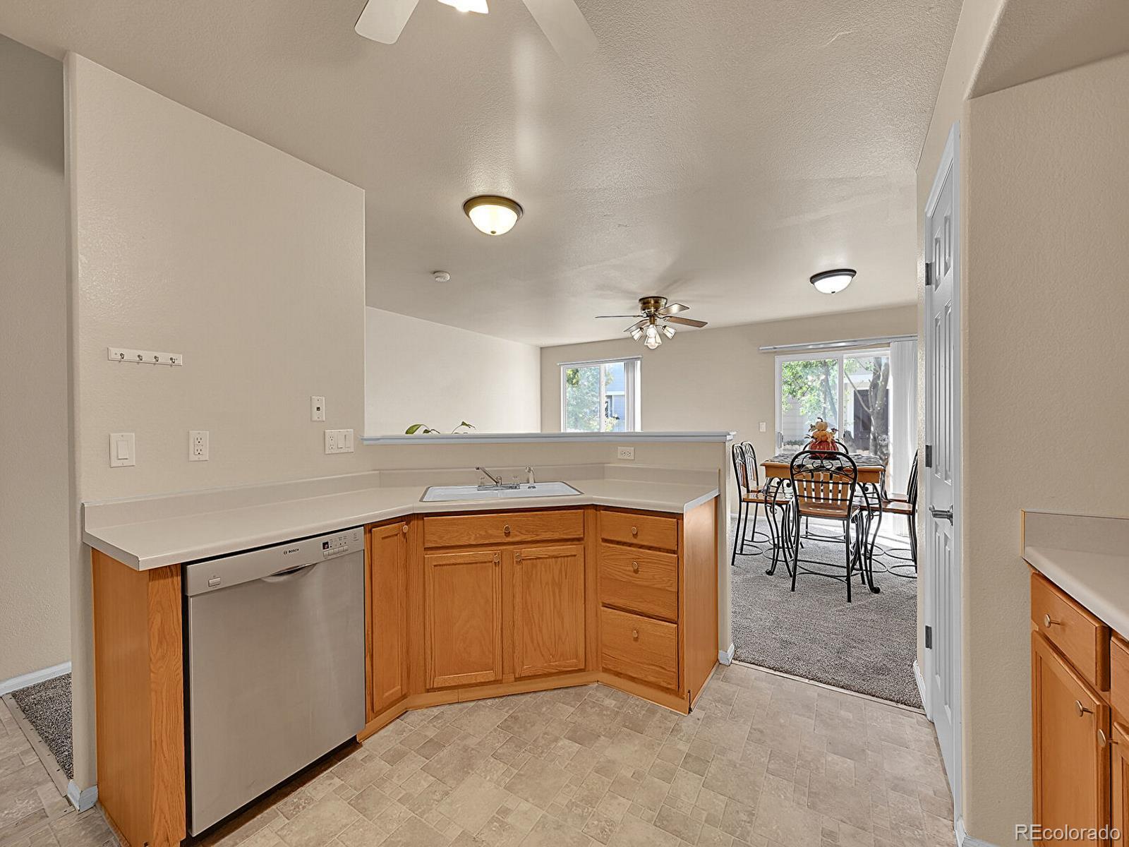 MLS Image #15 for 1245 s zeno circle,aurora, Colorado