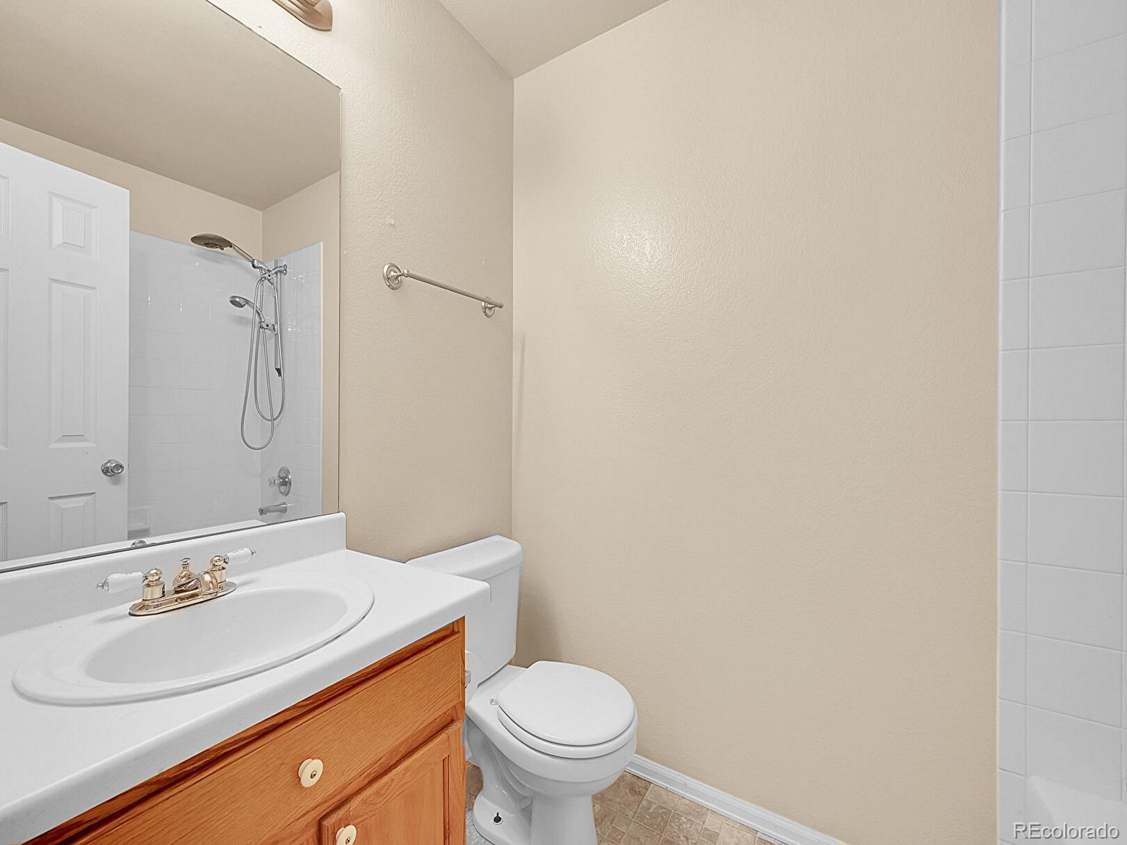 MLS Image #16 for 1245 s zeno circle,aurora, Colorado