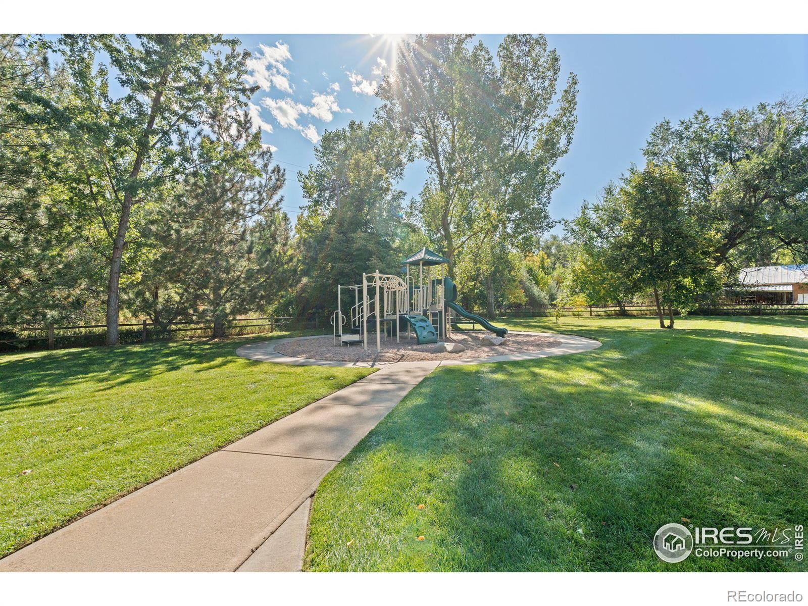 MLS Image #26 for 4139  autumn court,boulder, Colorado