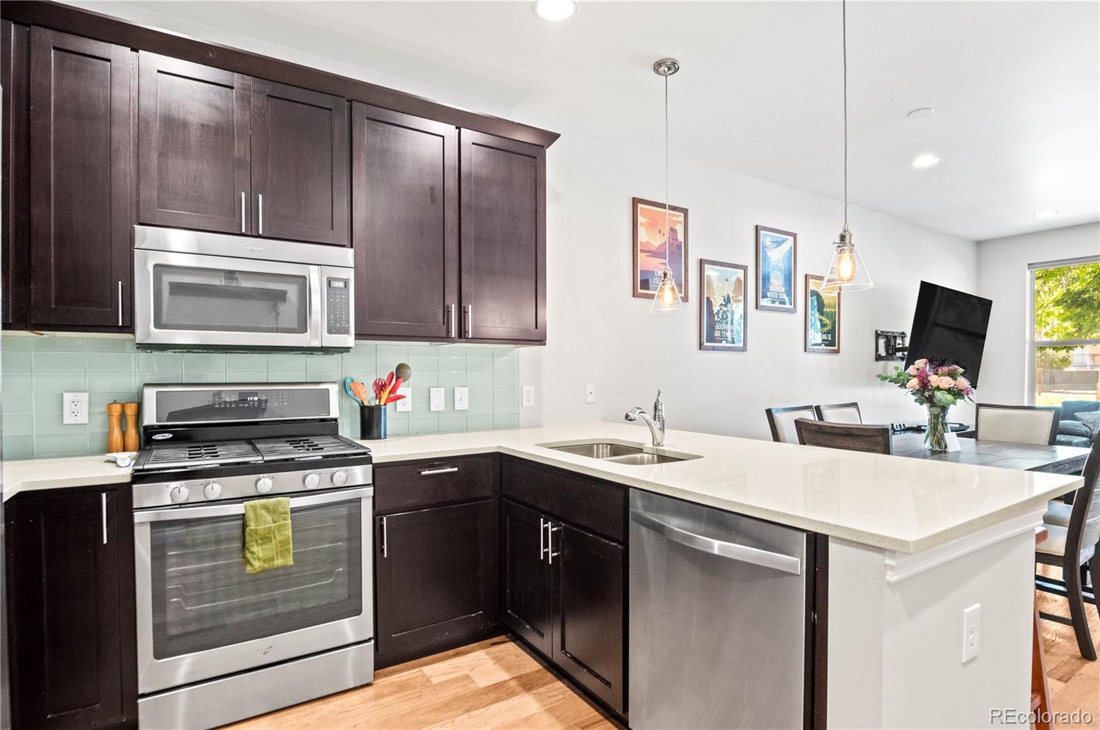 MLS Image #15 for 2204 n washington street,denver, Colorado