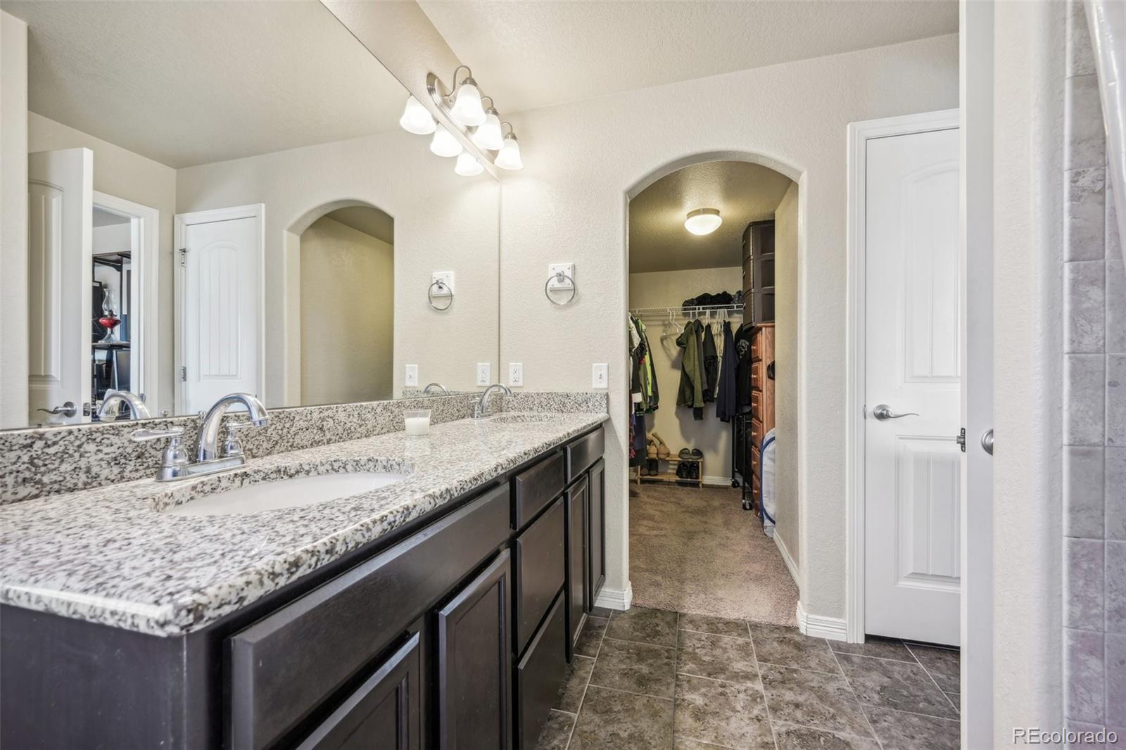 MLS Image #20 for 9741  eagle creek circle,commerce city, Colorado