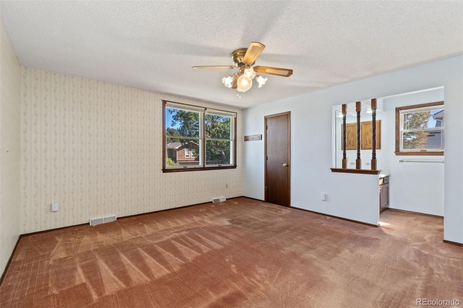 MLS Image #18 for 2101 s lansing court,aurora, Colorado