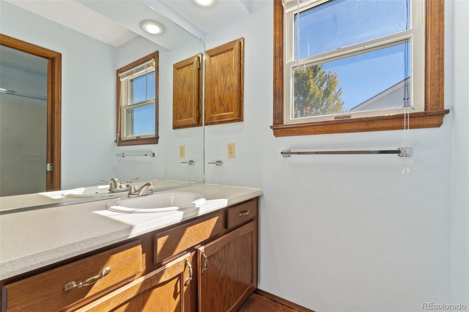 MLS Image #19 for 2101 s lansing court,aurora, Colorado