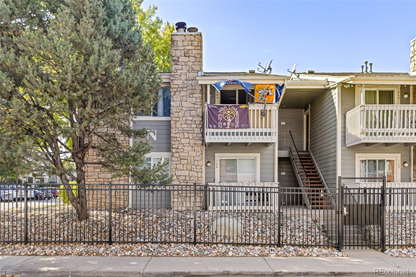 MLS Image #10 for 4400 s quebec street,denver, Colorado