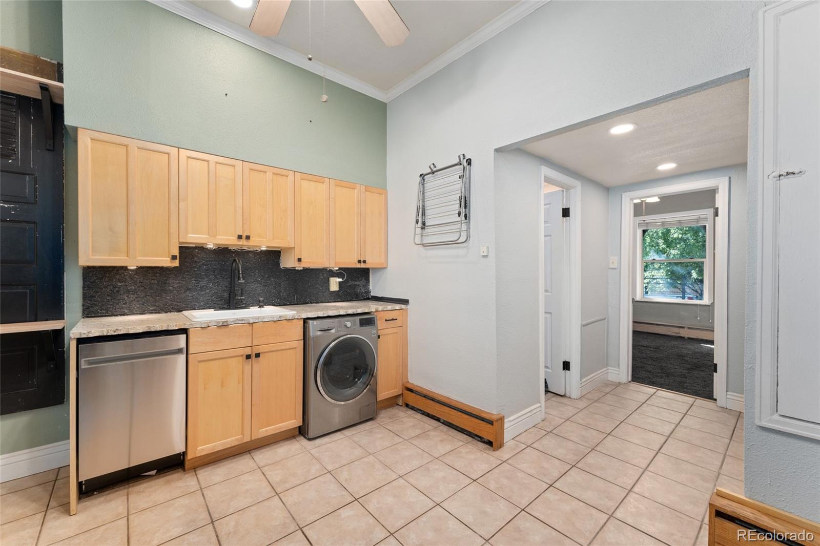 MLS Image #10 for 3127 w 28th avenue,denver, Colorado