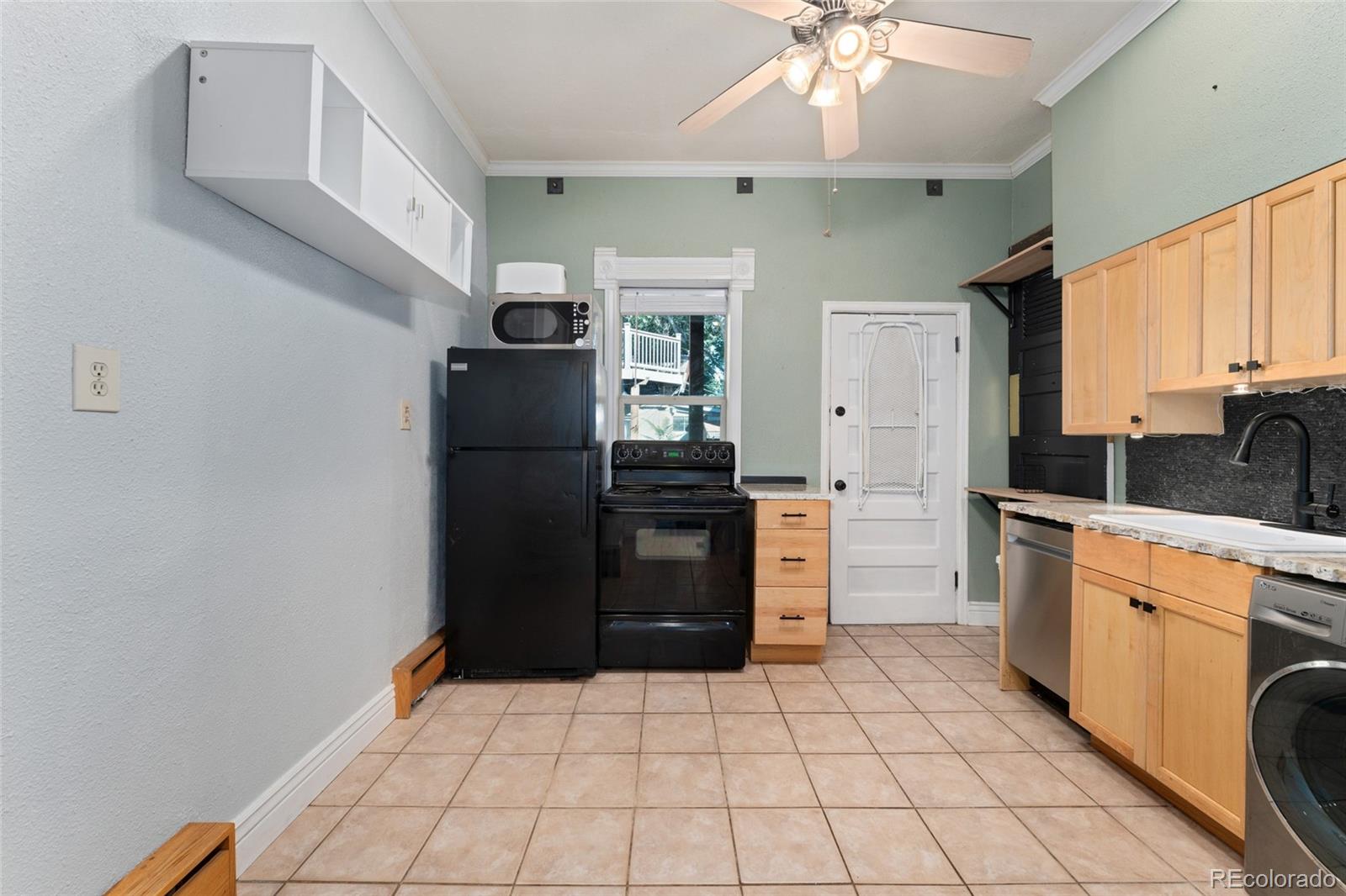 MLS Image #11 for 3127 w 28th avenue,denver, Colorado