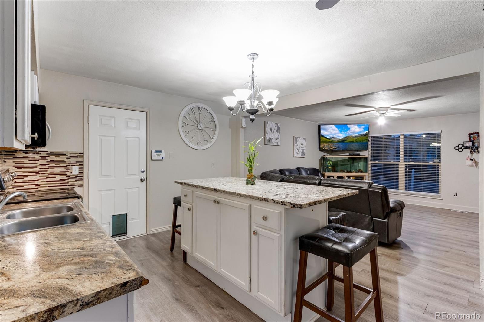 MLS Image #8 for 16532 e iliff place,aurora, Colorado