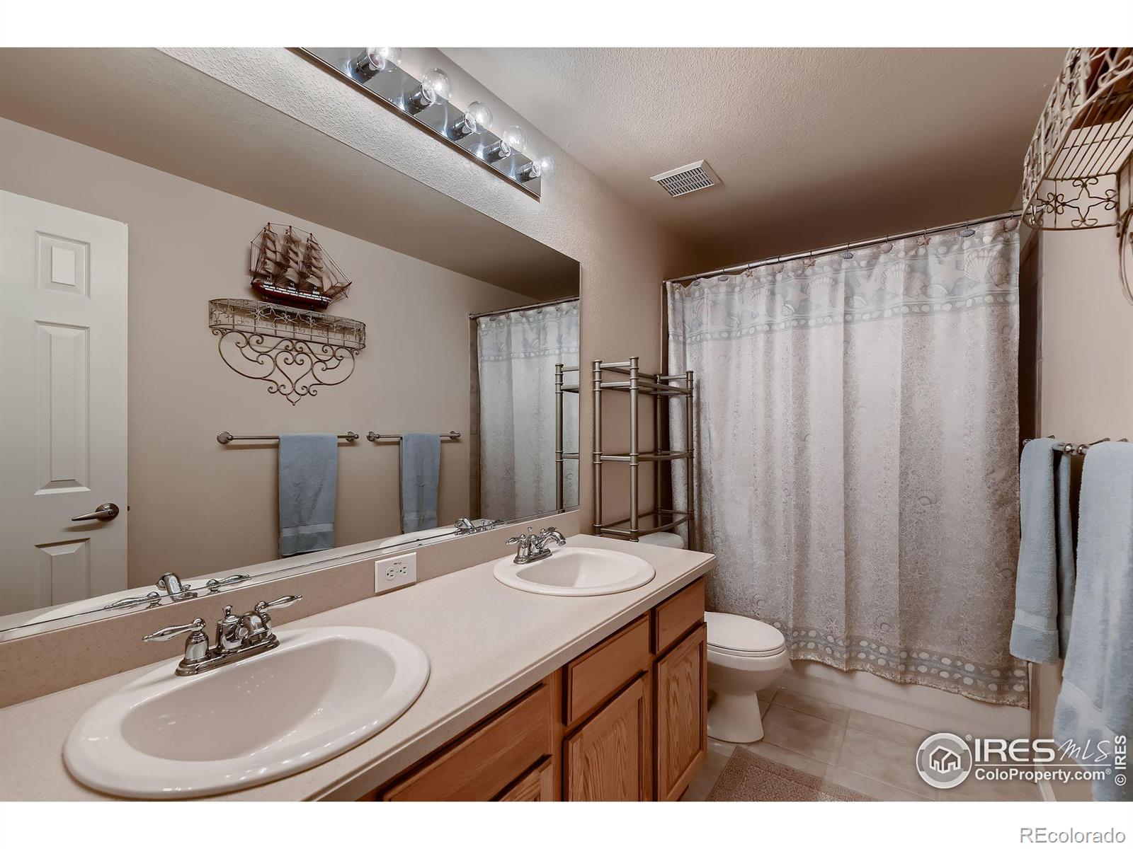 MLS Image #20 for 1805  parkdale circle,erie, Colorado