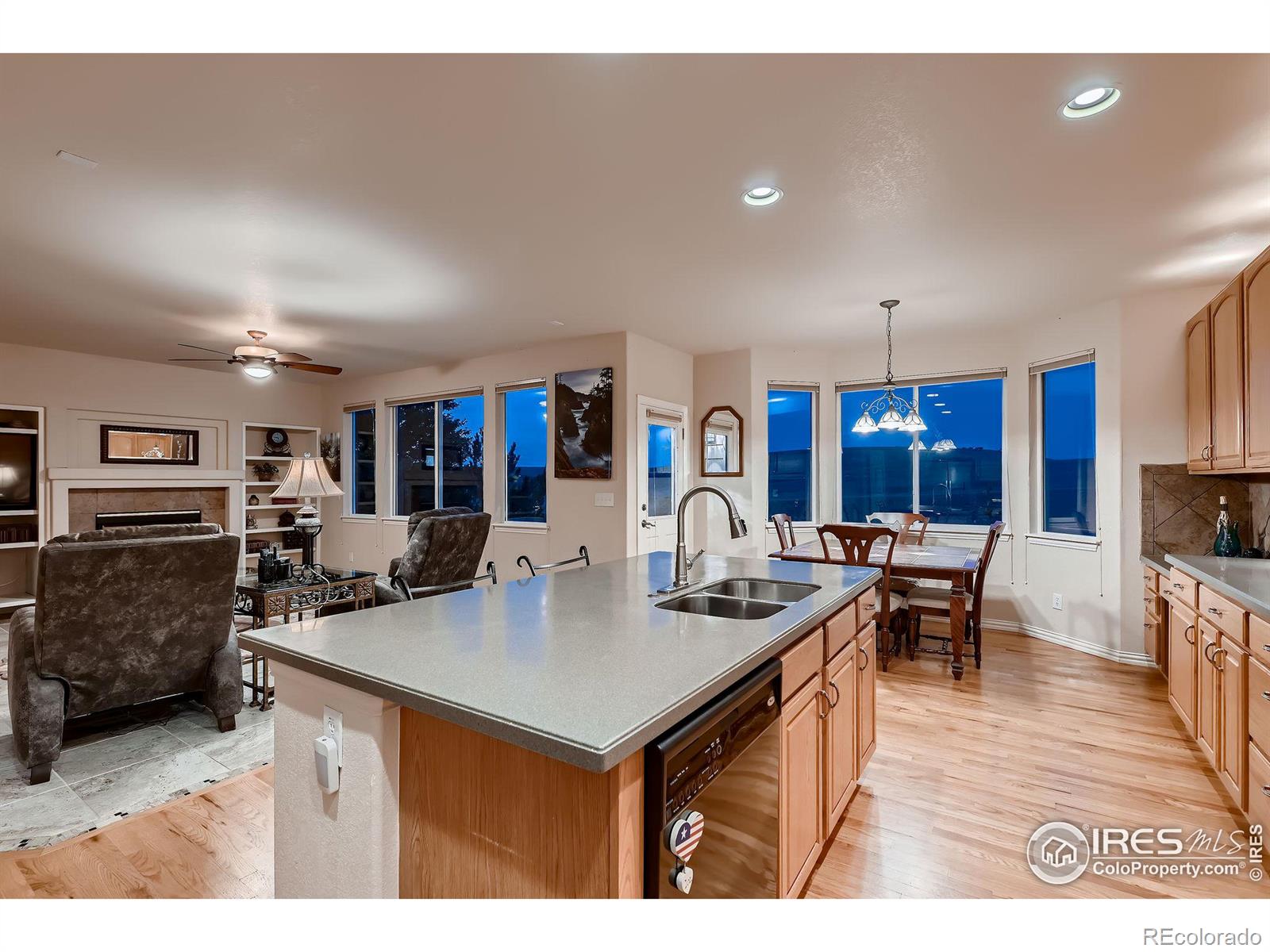 MLS Image #7 for 1805  parkdale circle,erie, Colorado