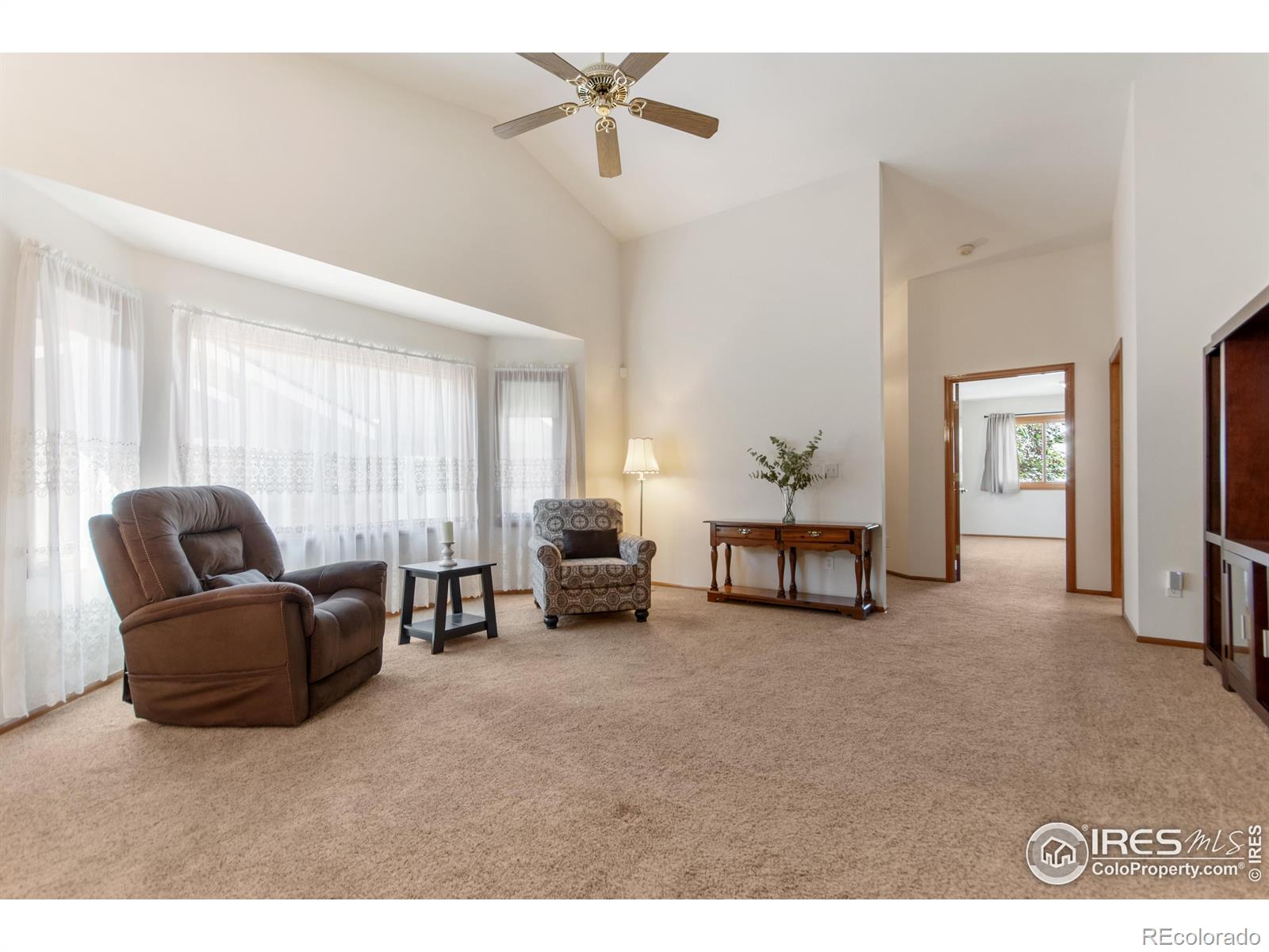 MLS Image #5 for 1520  tulip court,longmont, Colorado