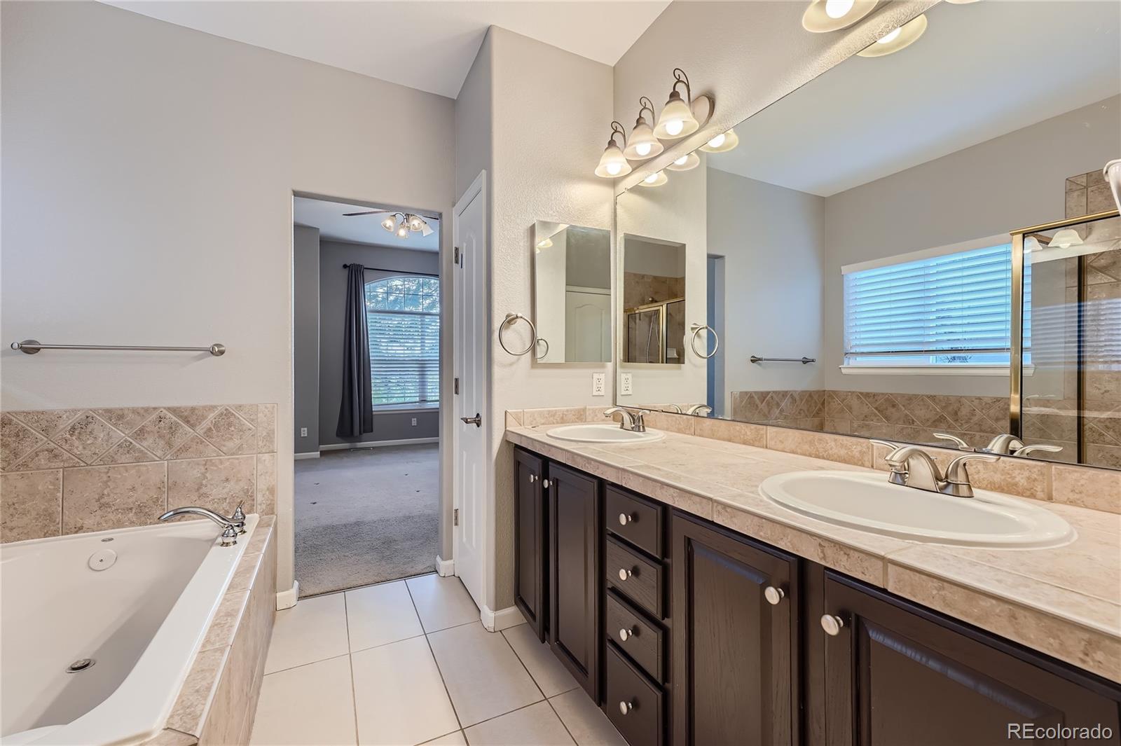 MLS Image #14 for 7143 s versailles way,aurora, Colorado