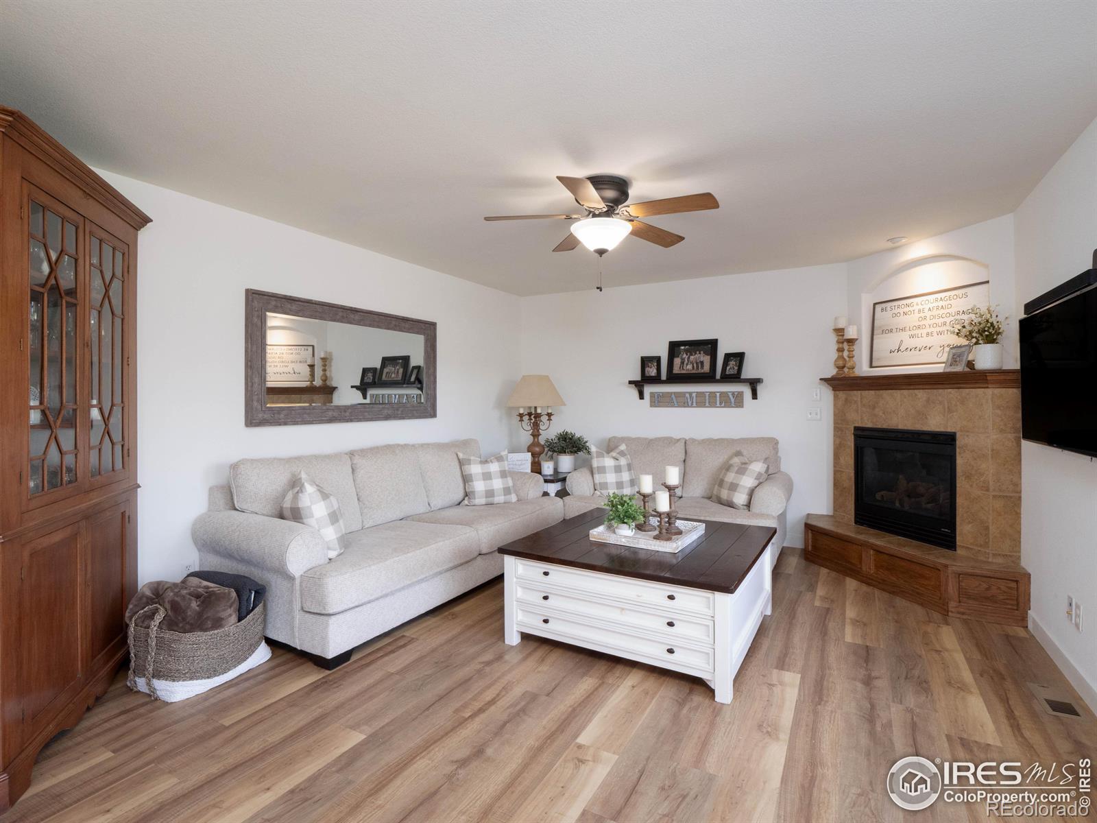 MLS Image #14 for 1145  crabapple drive,loveland, Colorado