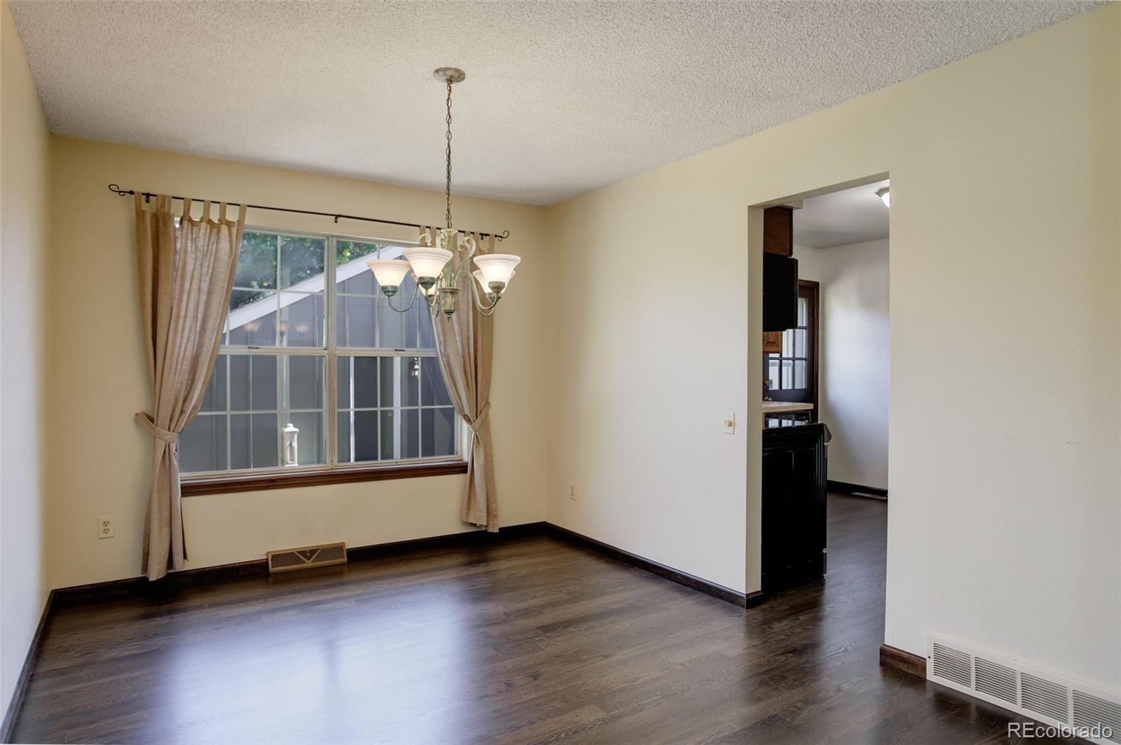 MLS Image #19 for 9140 e cherry creek south drive f,denver, Colorado