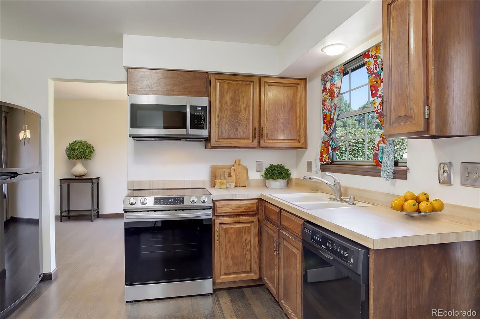 MLS Image #23 for 9140 e cherry creek south drive f,denver, Colorado