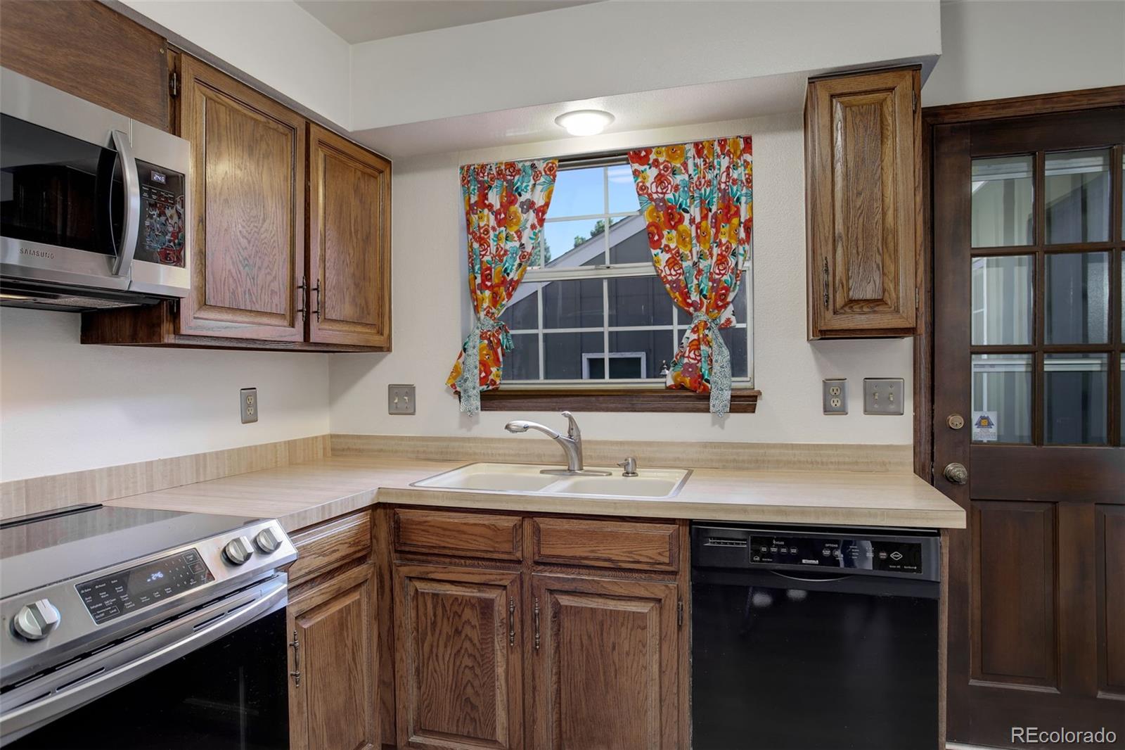 MLS Image #24 for 9140 e cherry creek south drive f,denver, Colorado