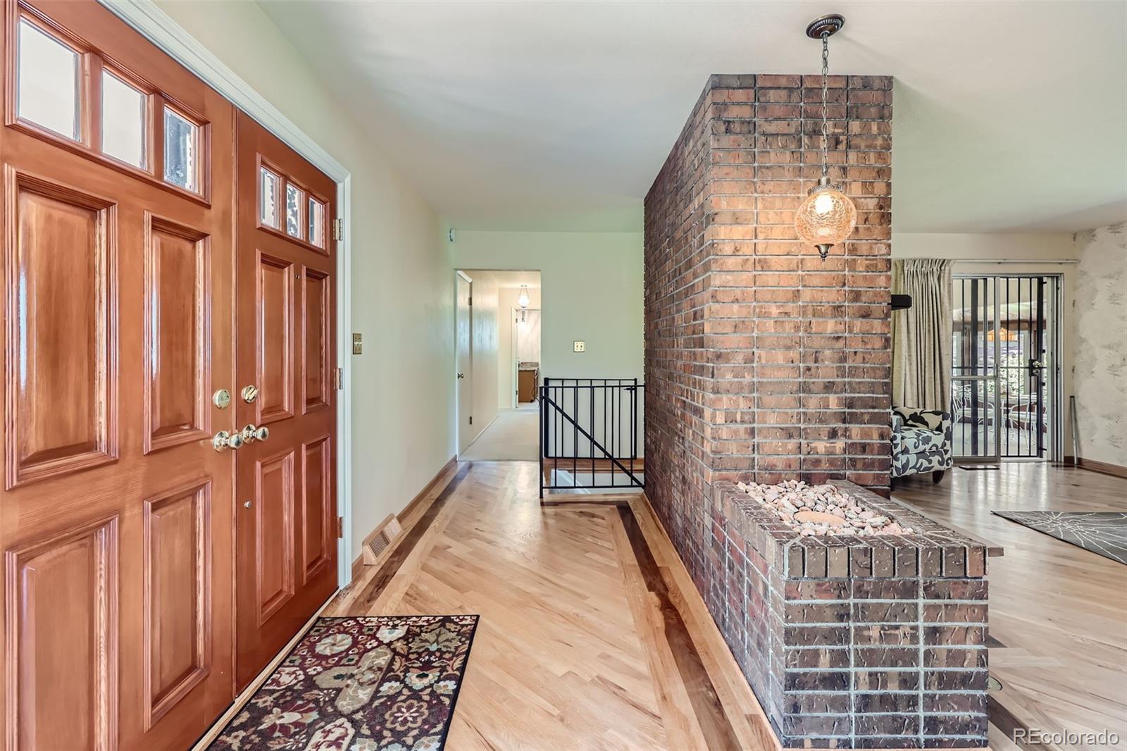 MLS Image #4 for 4446 s xenia street,denver, Colorado