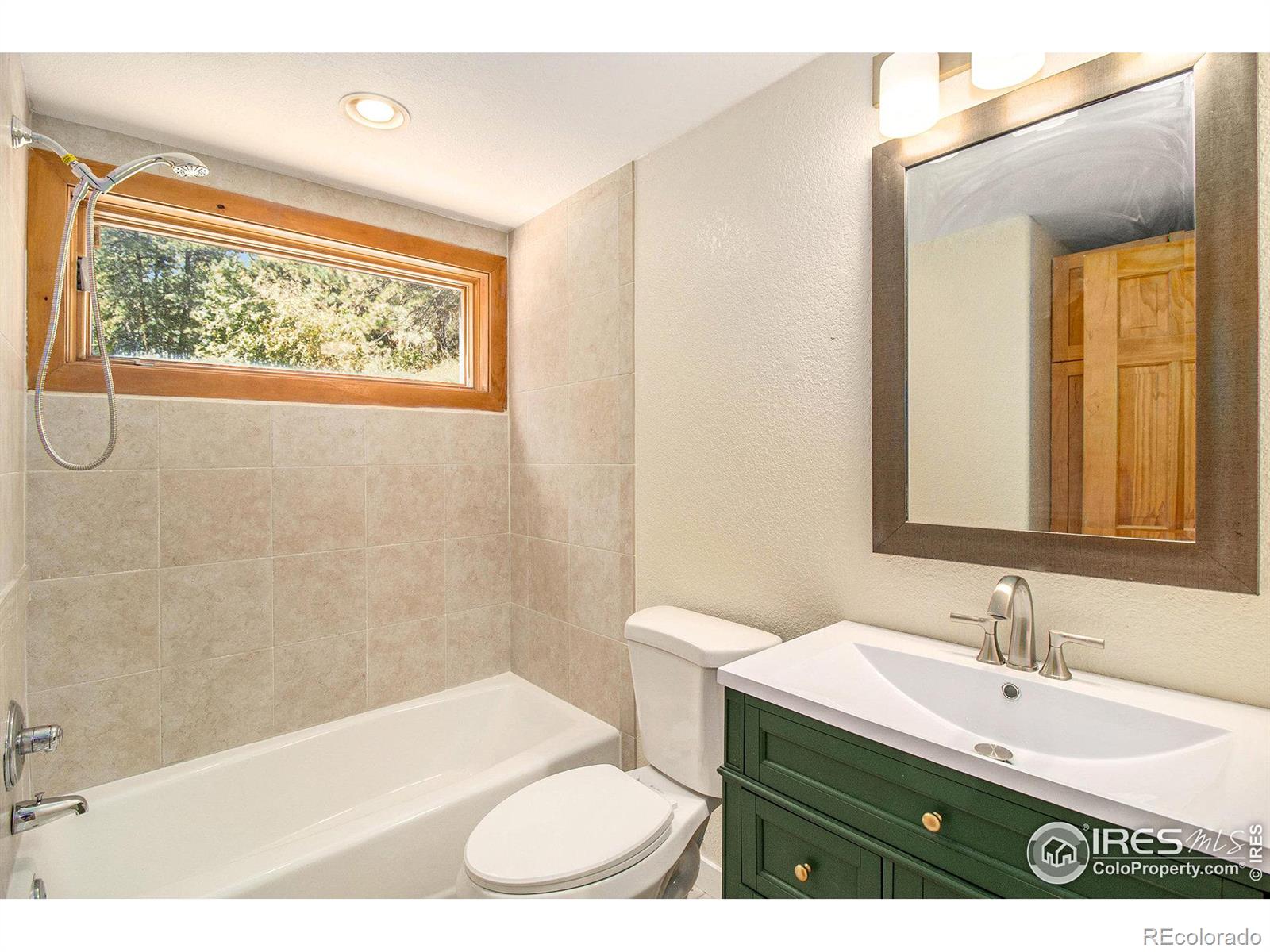 MLS Image #18 for 342  brook circle,boulder, Colorado