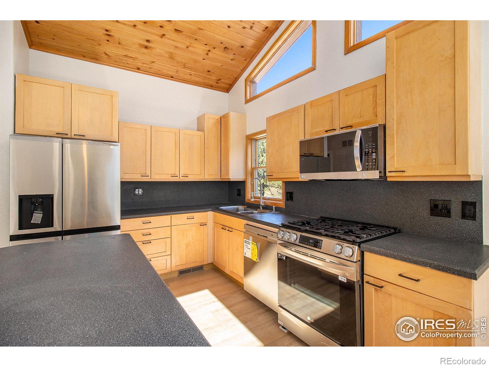 MLS Image #6 for 342  brook circle,boulder, Colorado