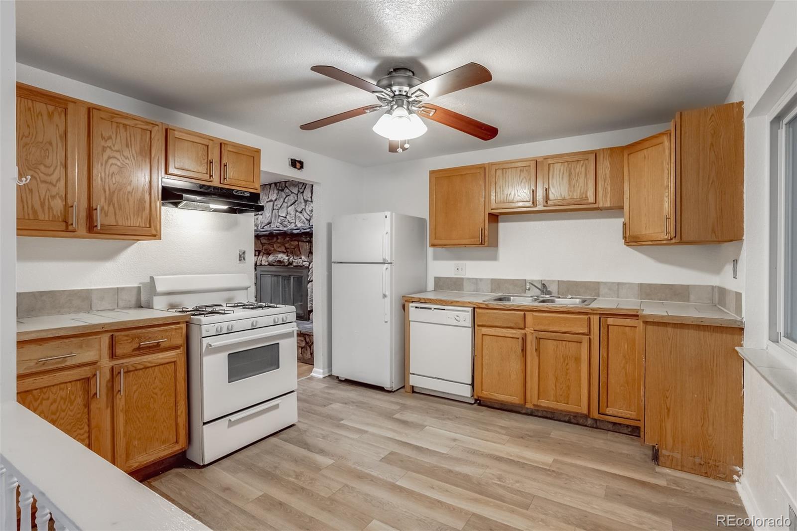 MLS Image #5 for 3000  ursula street,aurora, Colorado