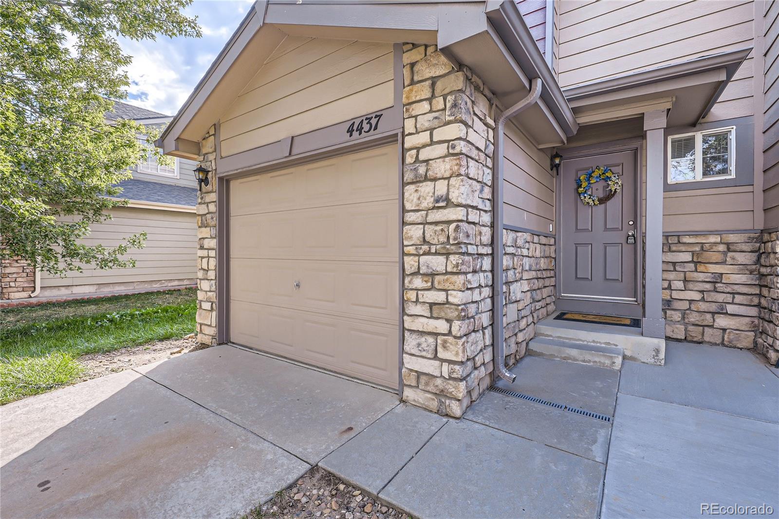 MLS Image #2 for 4437  cornish way,denver, Colorado