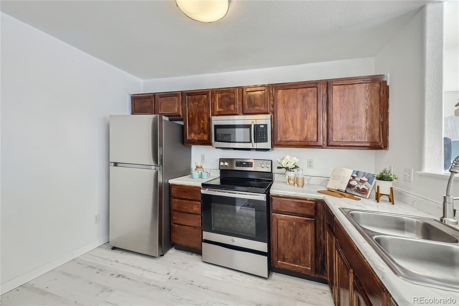 MLS Image #9 for 4437  cornish way,denver, Colorado