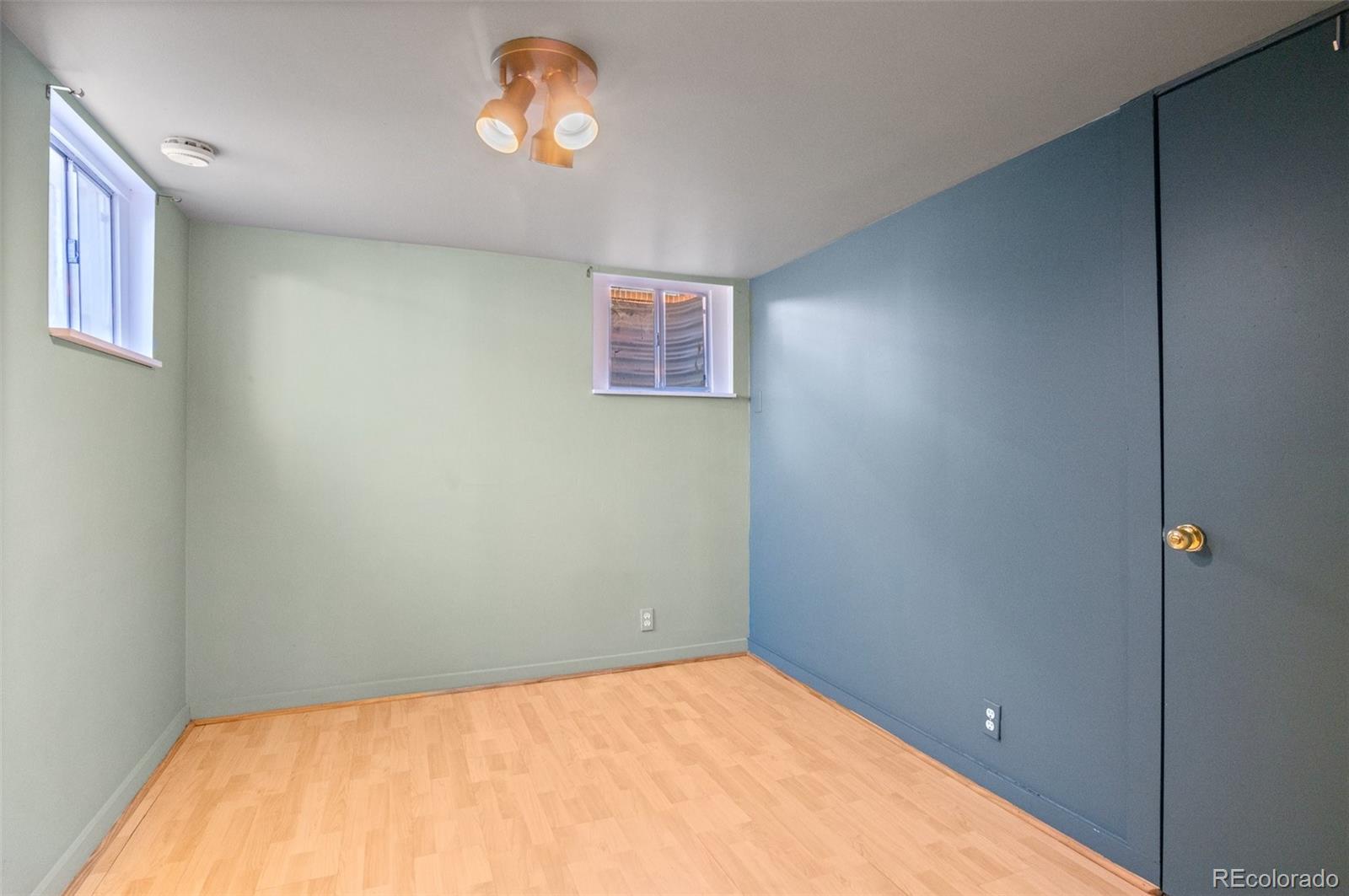 MLS Image #23 for 2575 s lincoln street,denver, Colorado