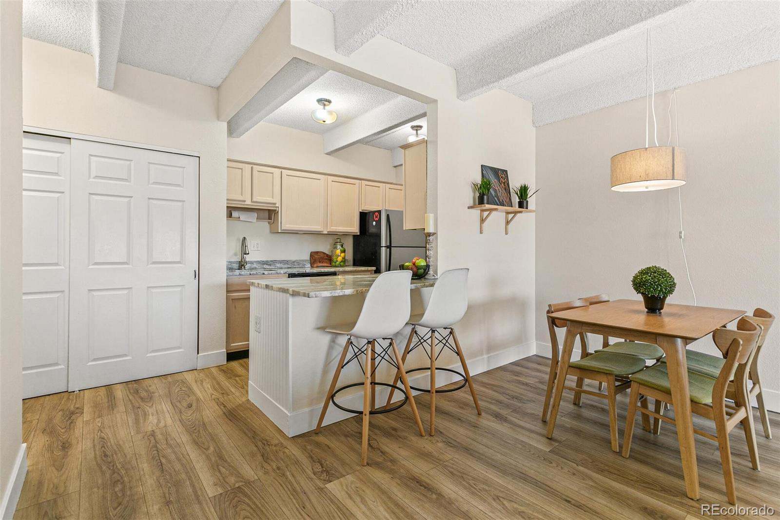 MLS Image #11 for 551 n pearl street 301,denver, Colorado