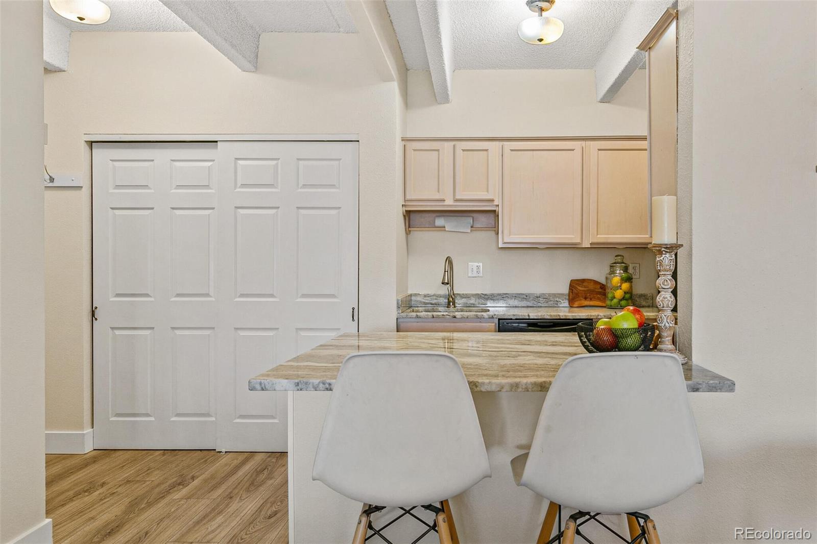 MLS Image #13 for 551 n pearl street 301,denver, Colorado