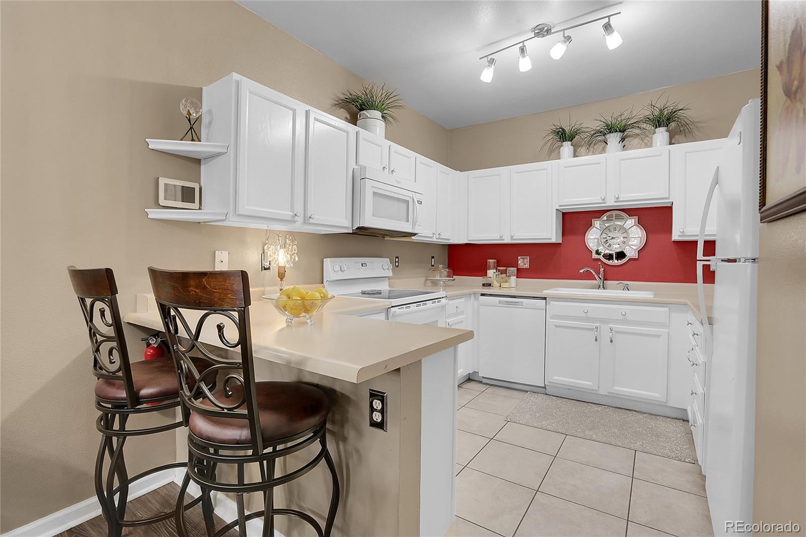 MLS Image #4 for 3233 s zeno court b,aurora, Colorado