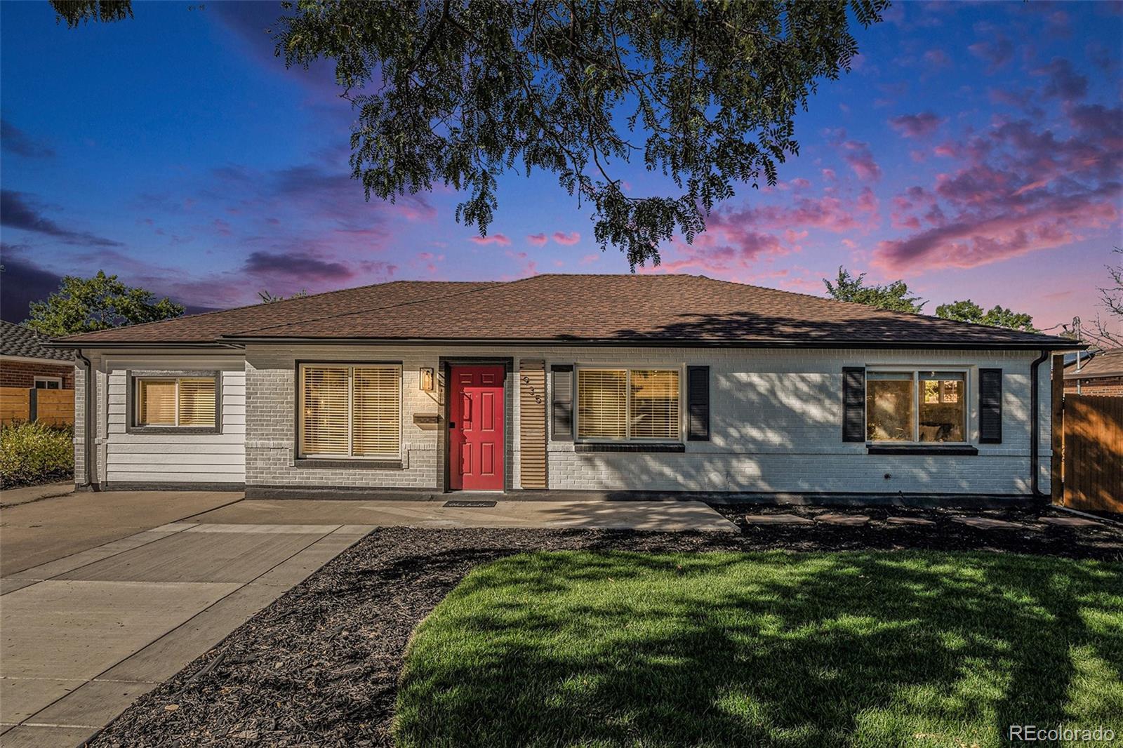 CMA Image for 935  Quari Street,Aurora, Colorado