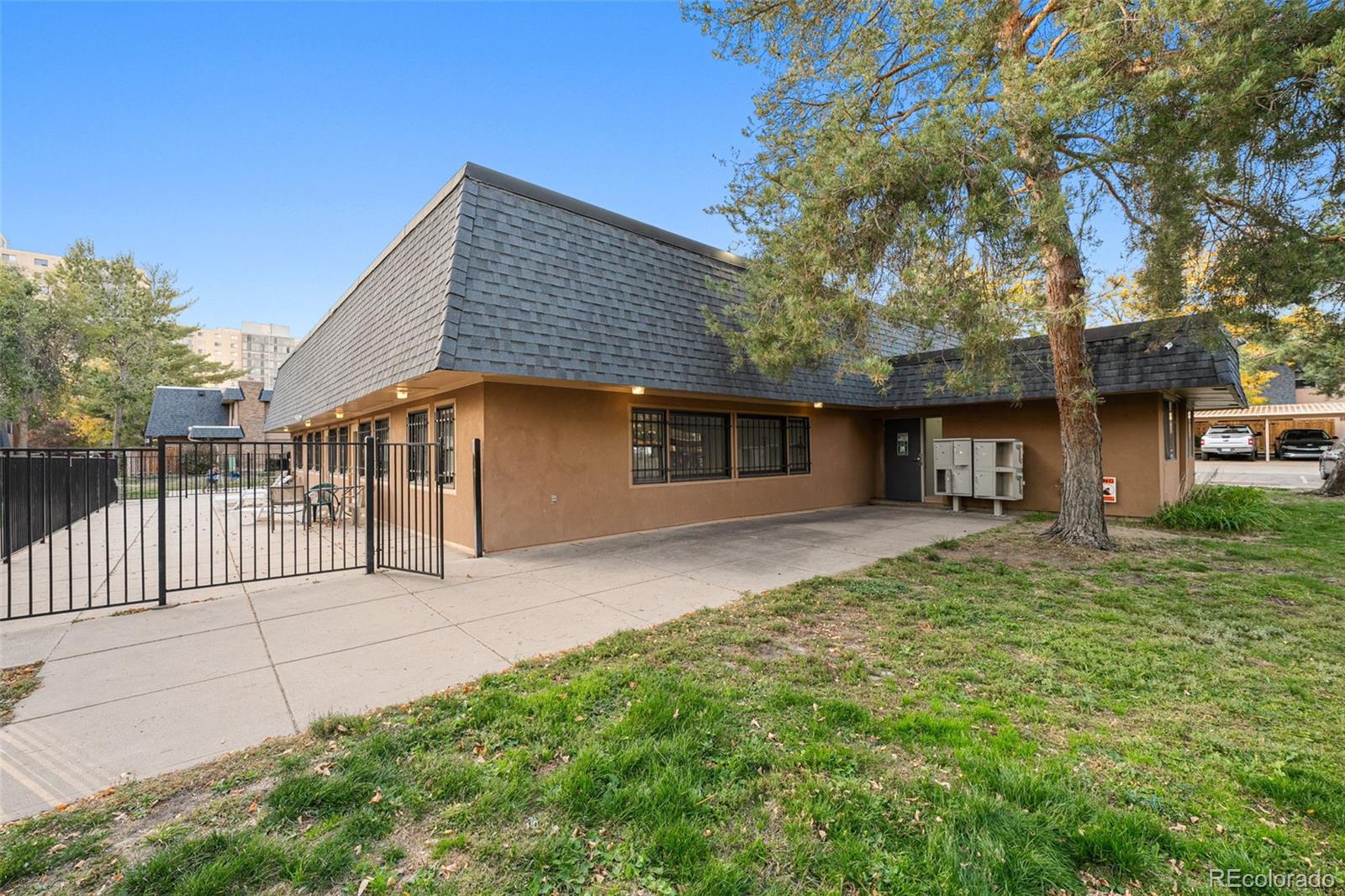 MLS Image #26 for 7995 e mississippi avenue,denver, Colorado