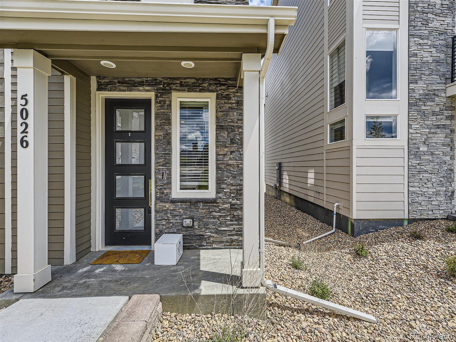 MLS Image #3 for 5026 s robb street,littleton, Colorado