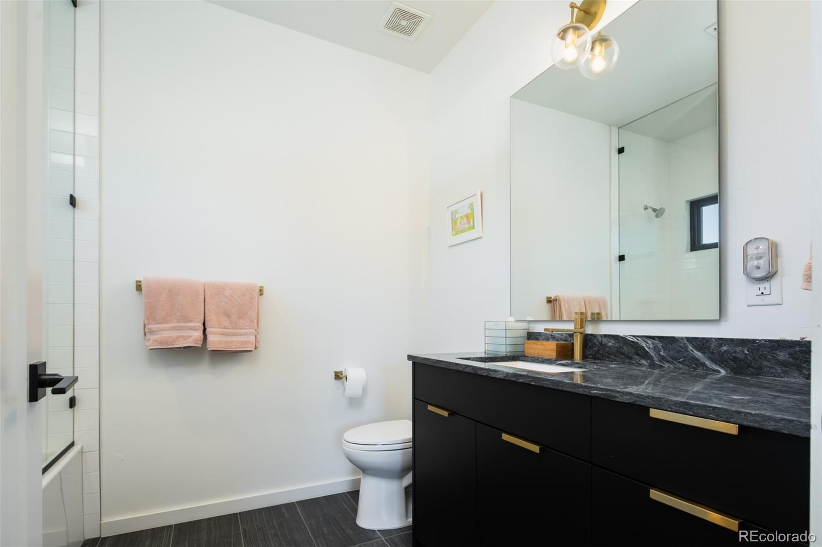 MLS Image #32 for 142 s hudson street,denver, Colorado