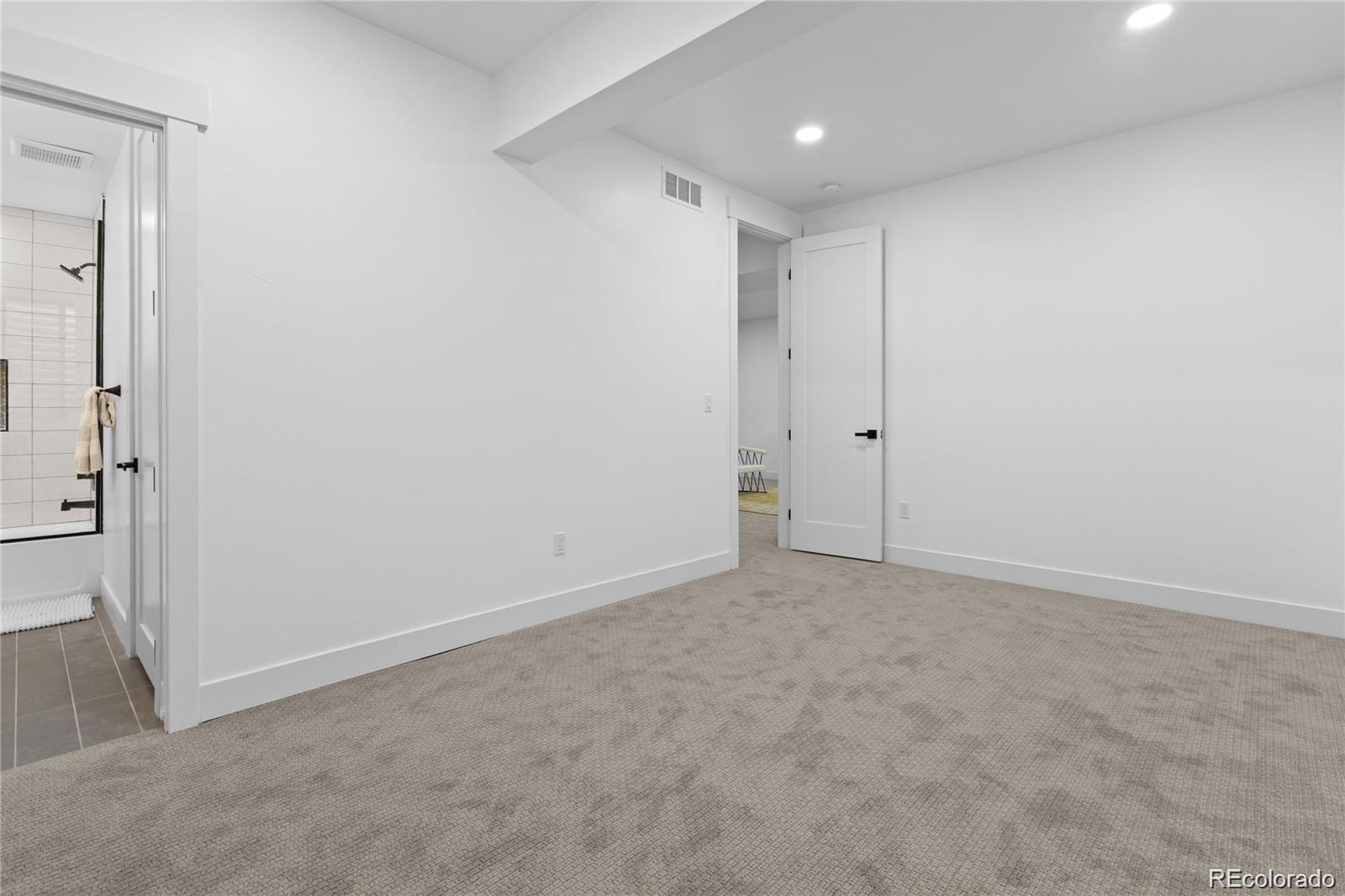 MLS Image #41 for 5049 w 32nd avenue,denver, Colorado