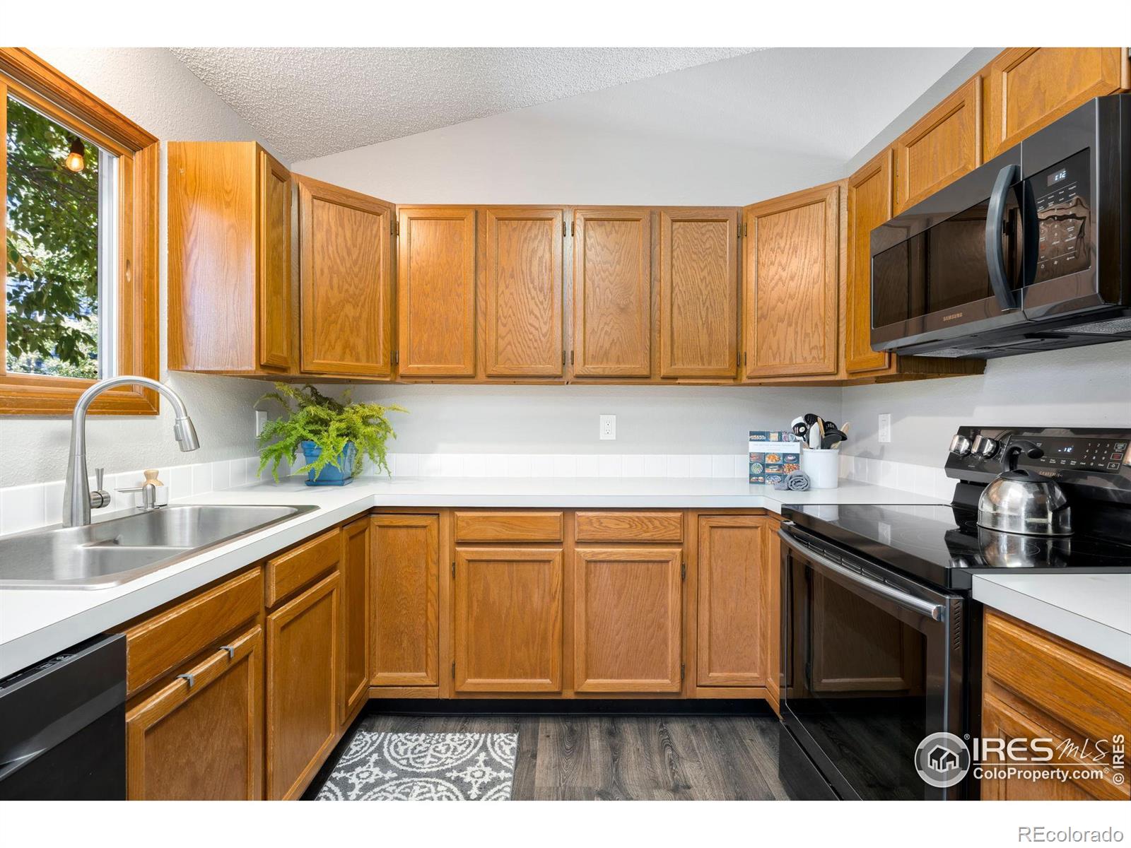 MLS Image #9 for 2326  flagstone court,fort collins, Colorado