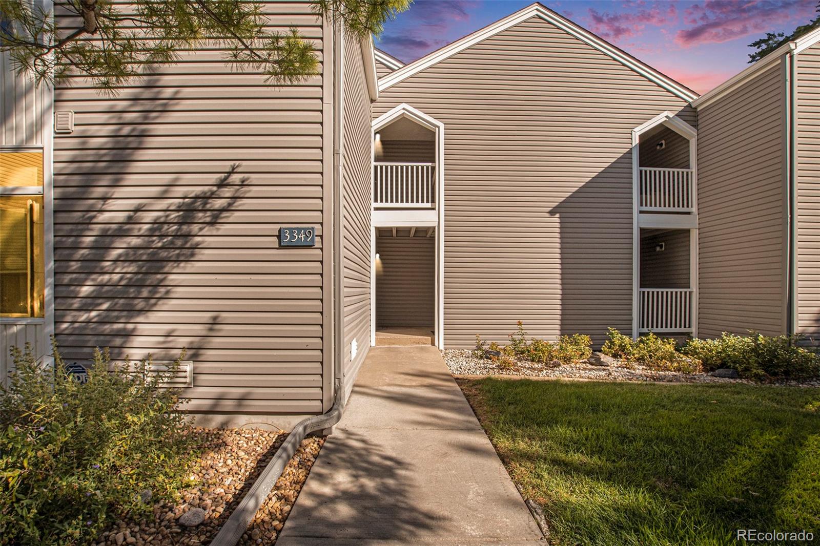 MLS Image #21 for 3349 s monaco parkway a,denver, Colorado