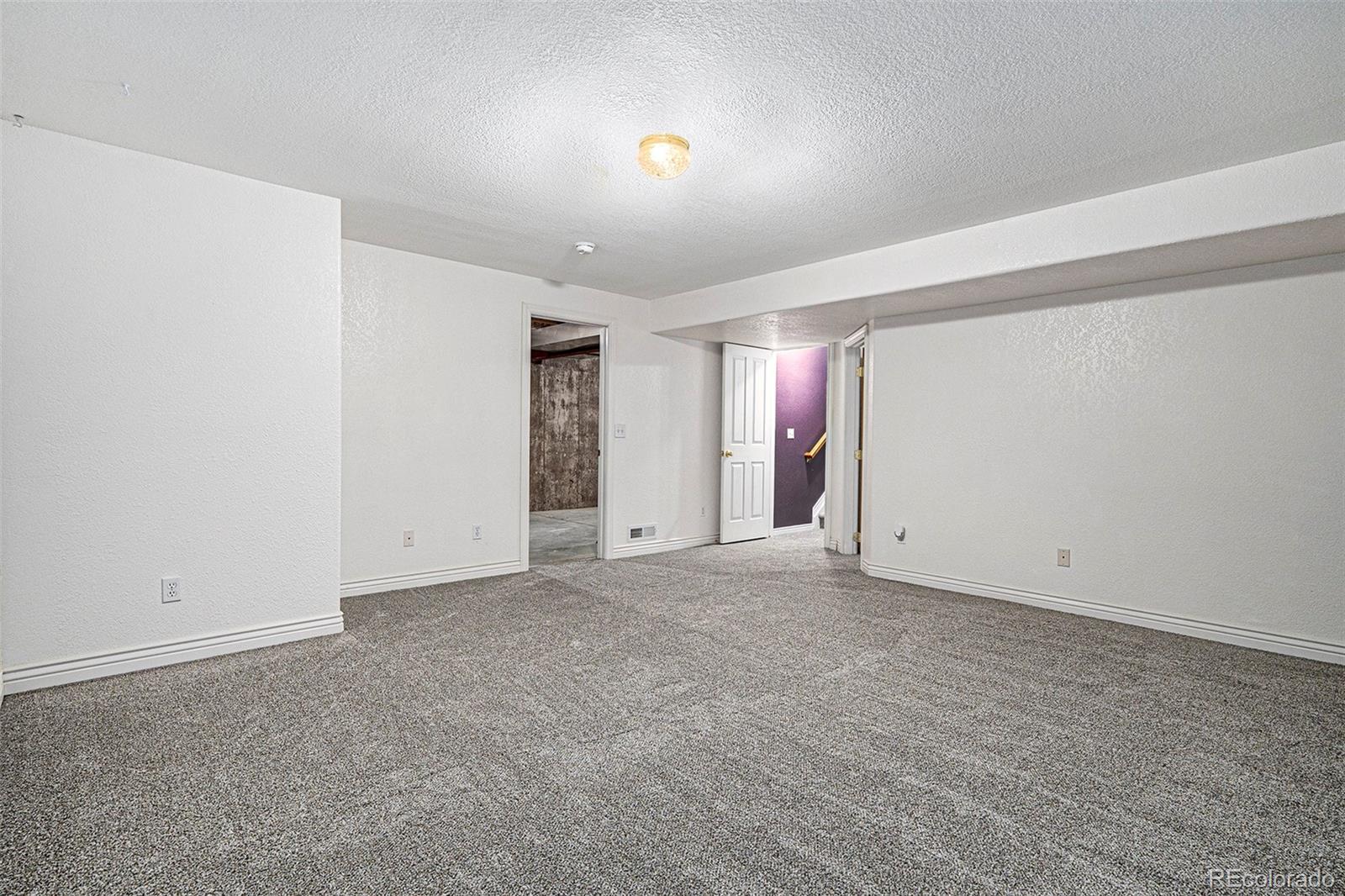 MLS Image #13 for 3056 s waco court,aurora, Colorado