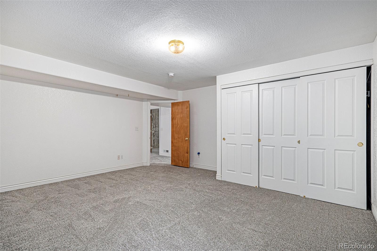 MLS Image #14 for 3056 s waco court,aurora, Colorado