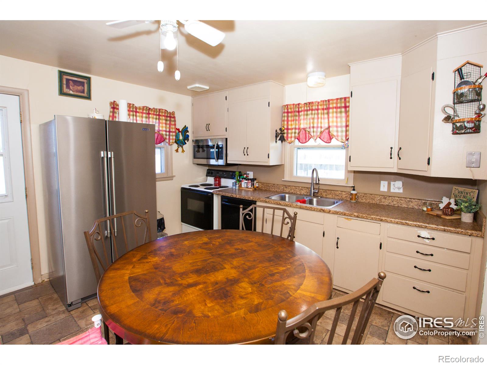 MLS Image #6 for 210  magnolia lane,sterling, Colorado