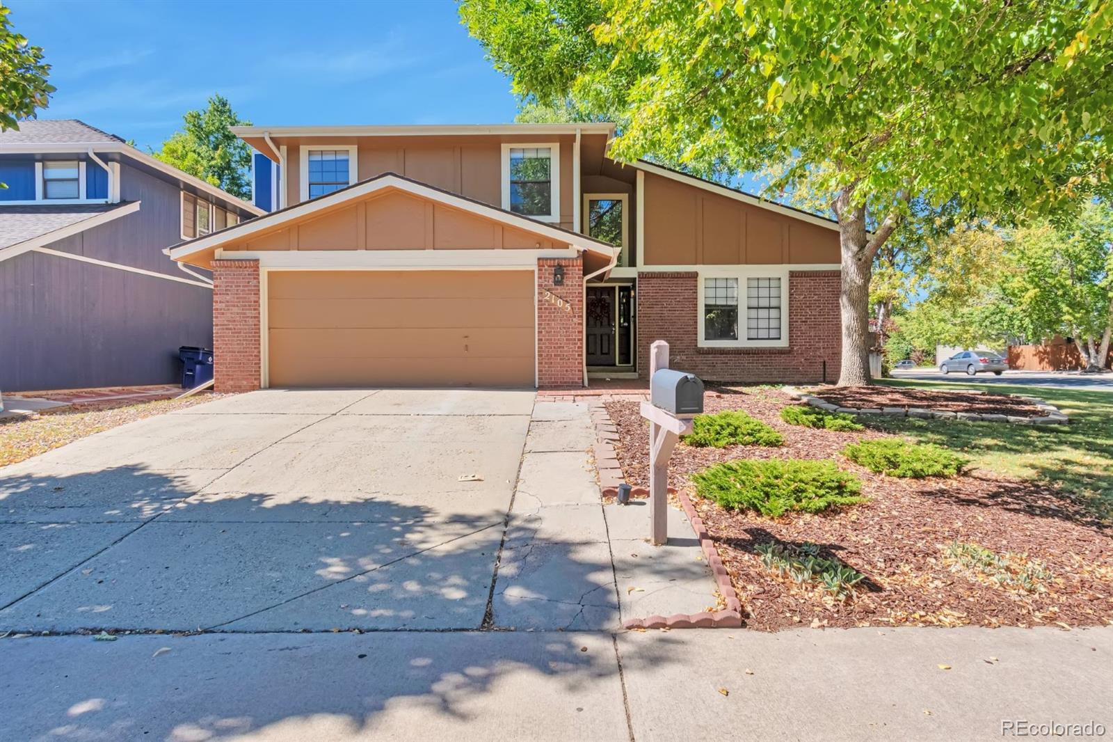 MLS Image #0 for 2105 s elkhart street,aurora, Colorado