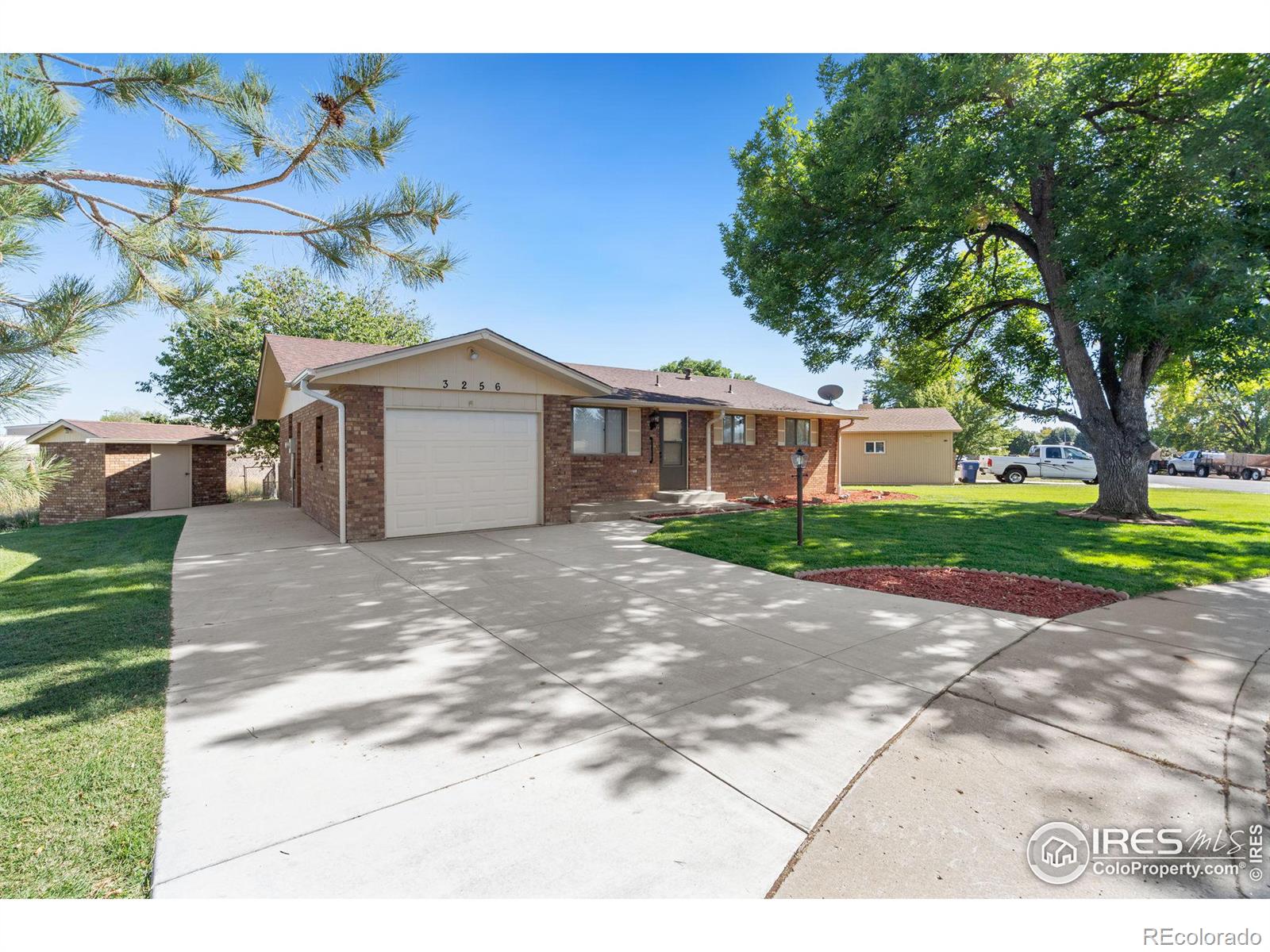 MLS Image #2 for 3256 n lake drive,loveland, Colorado