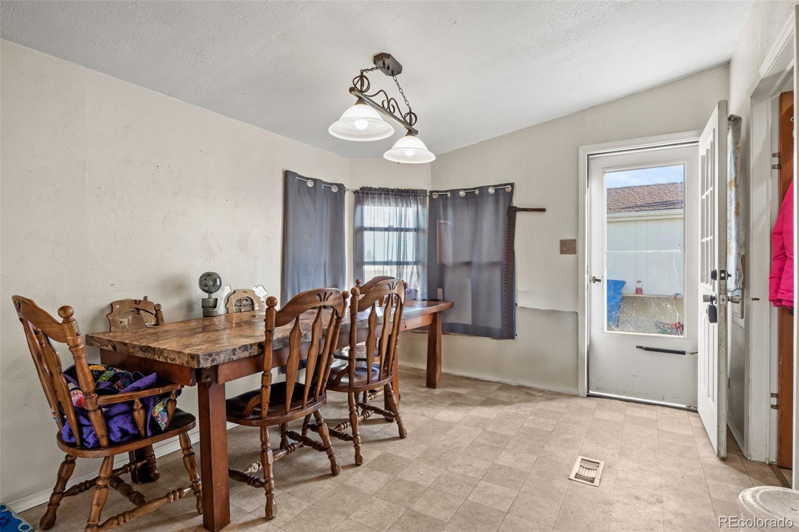 MLS Image #11 for 5756  john ross court,peyton, Colorado